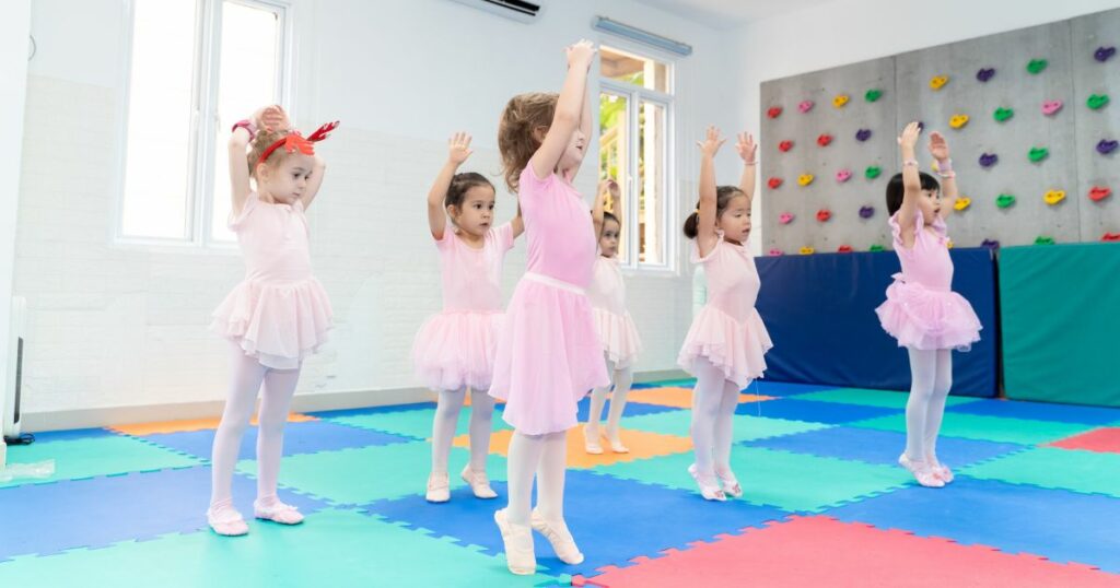 Best Online Booking System for Sports Clubs, Studios, and Salons in 2025